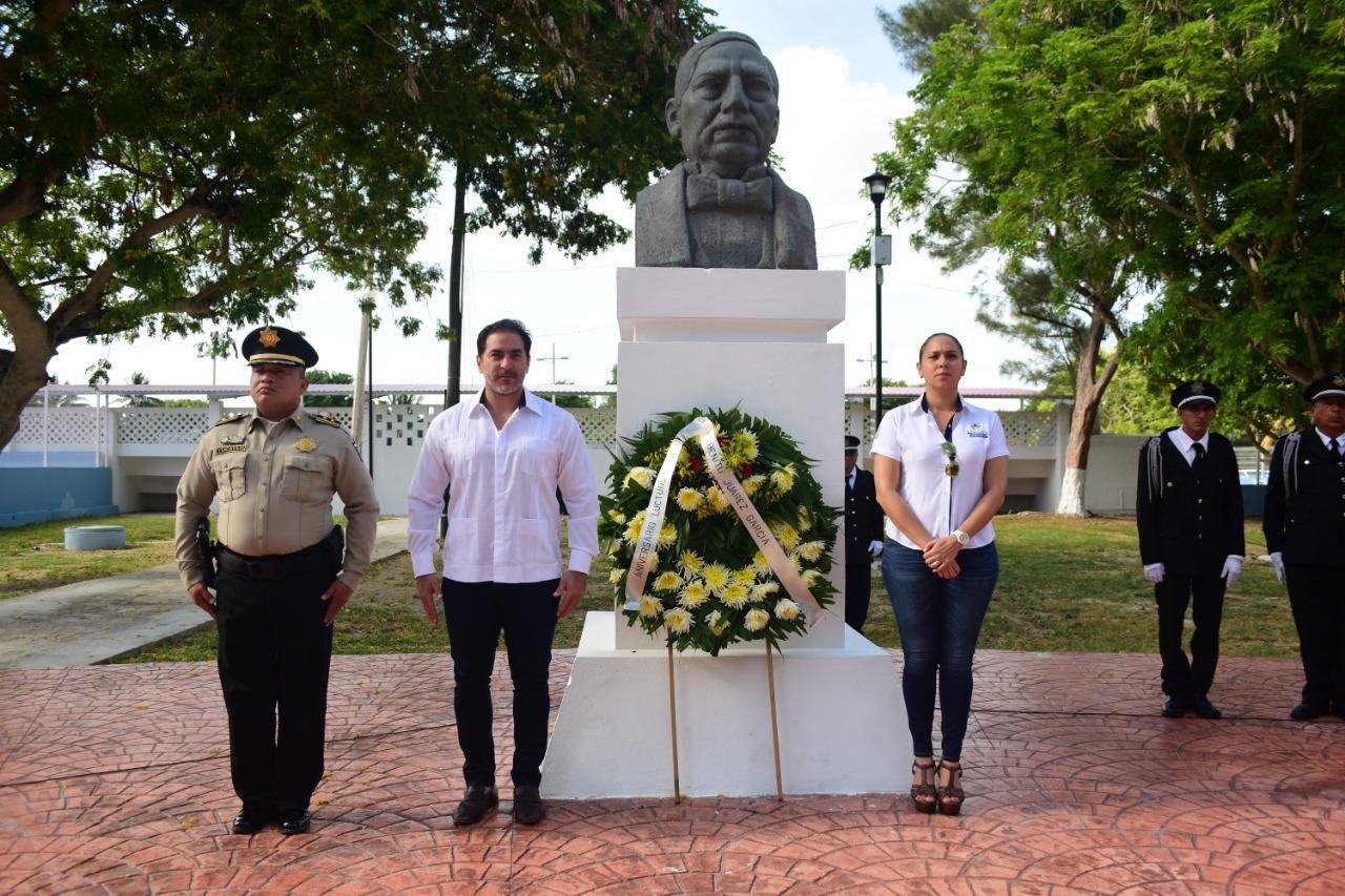 Ayuntamiento de Progreso recuerda al “Benemérito de las Américas”
