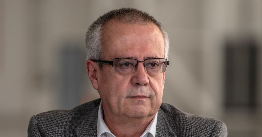 Carlos Urzúa le dice adiós al peje y renuncia a Hacienda