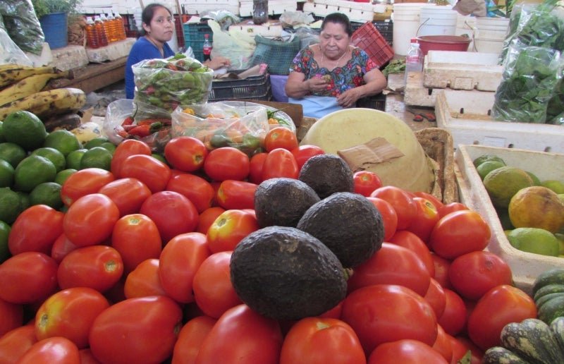 Naranja y aguacate caros