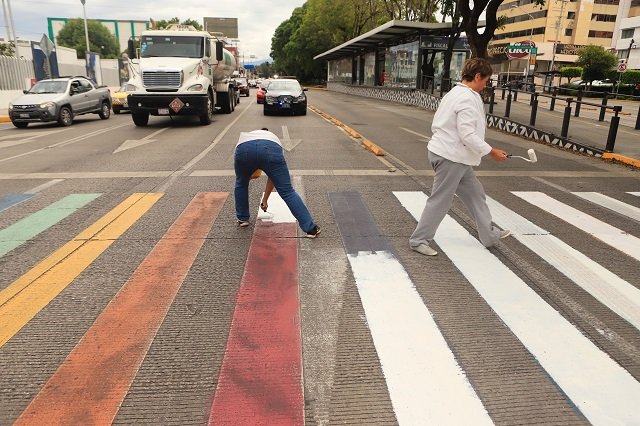 paso-peatonal-pintan-blanco