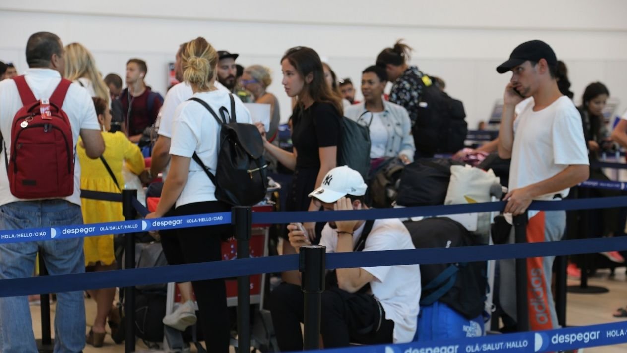 Huracán ‘Dorian’ provoca cancelaciones de vuelos a Cancún y llegada de más cruceros a Cozumel