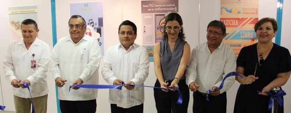 Muestra artística sobre transparencia en el Aeropuerto de Mérida