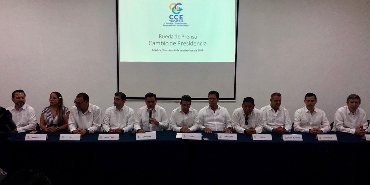 Raul Aguilar de CMIC, nuevo presidente del CCE