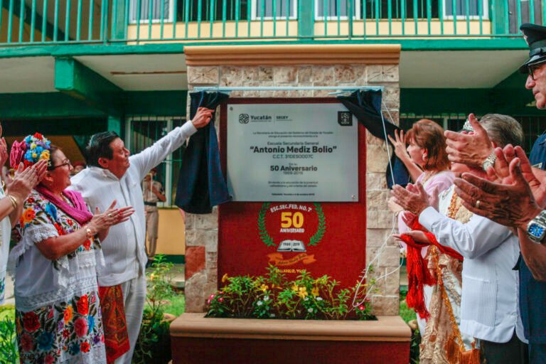Aniversario Valladolid_ Sec Antonio Mediz Bolio-4