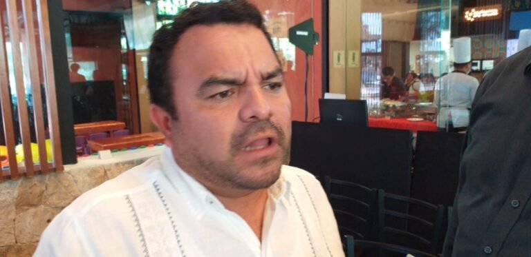 enrique alcocer bWhatsApp Image 2019-10-10 at 2.53.58 PM