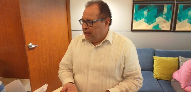 Ernesto Herrera N1WhatsApp Image 2019-10-17 at 3.34.03 PM