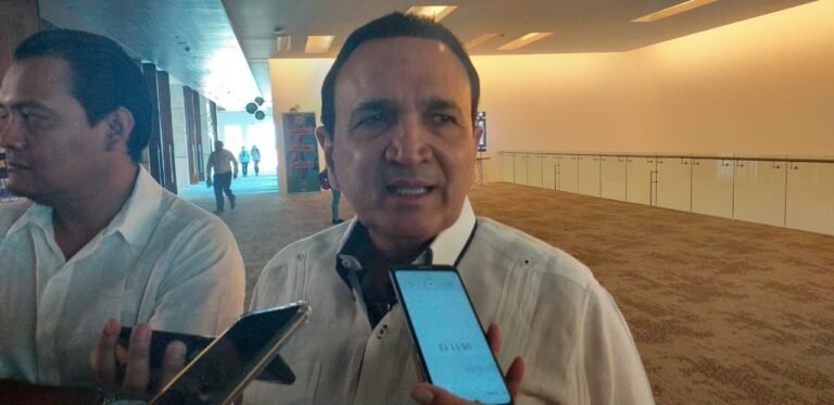 lopez campos 1WhatsApp Image 2019-10-11 at 2.51.29 PM-2