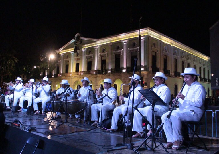 Orquesta Jaranera del Mayab 2