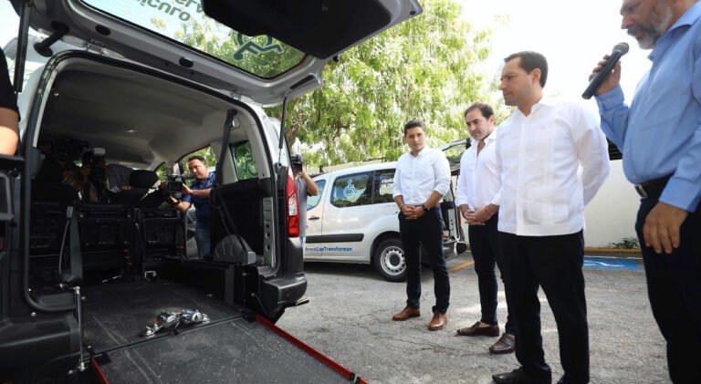 3EB35EA6-121D-4DA2-A5AF-A102B16E521B