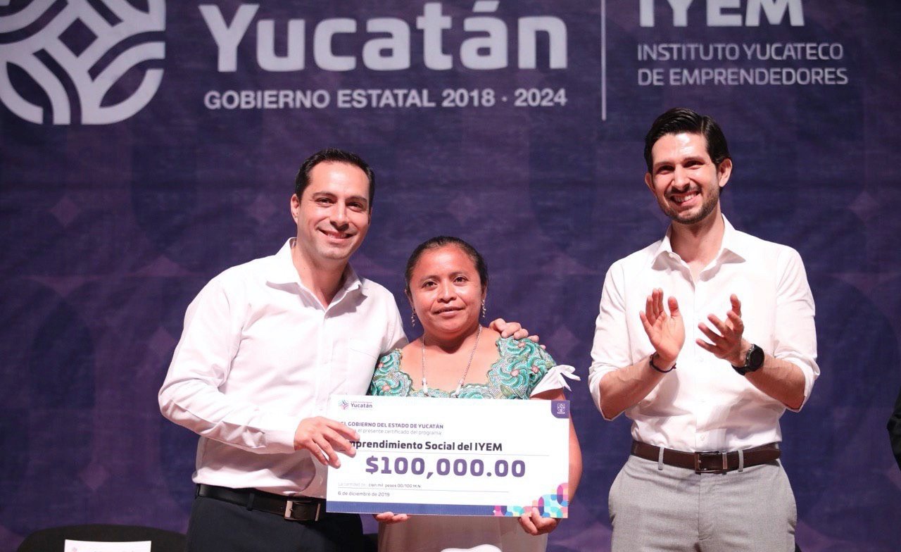 El Gobernador Mauricio Vila continúa respaldando a los emprendedores