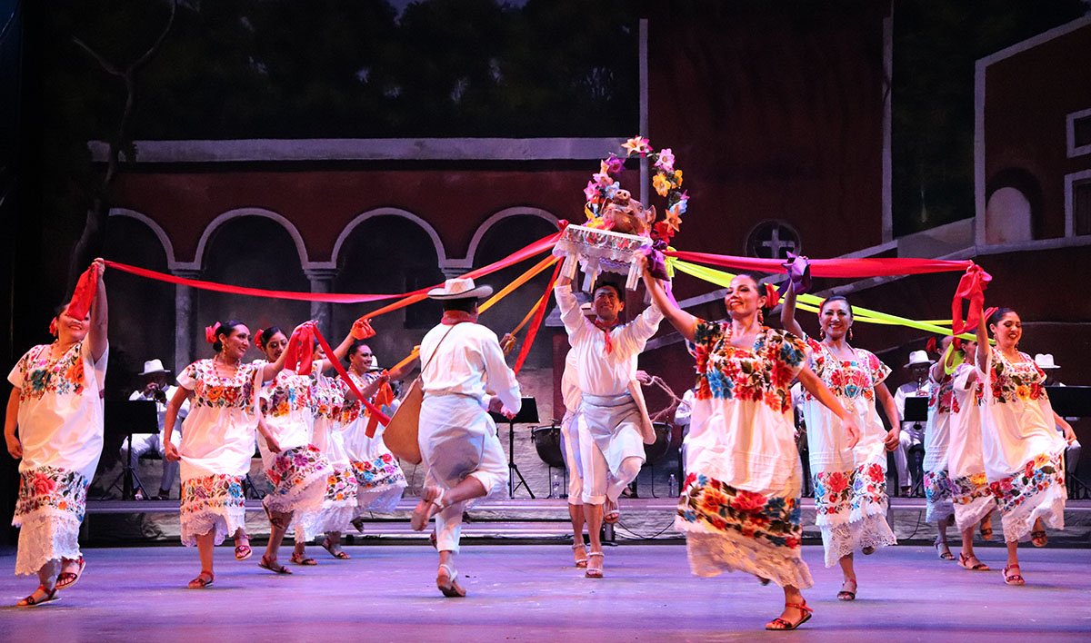 Danza y música, en la recta final del Festival Yucatán y sus Costumbres