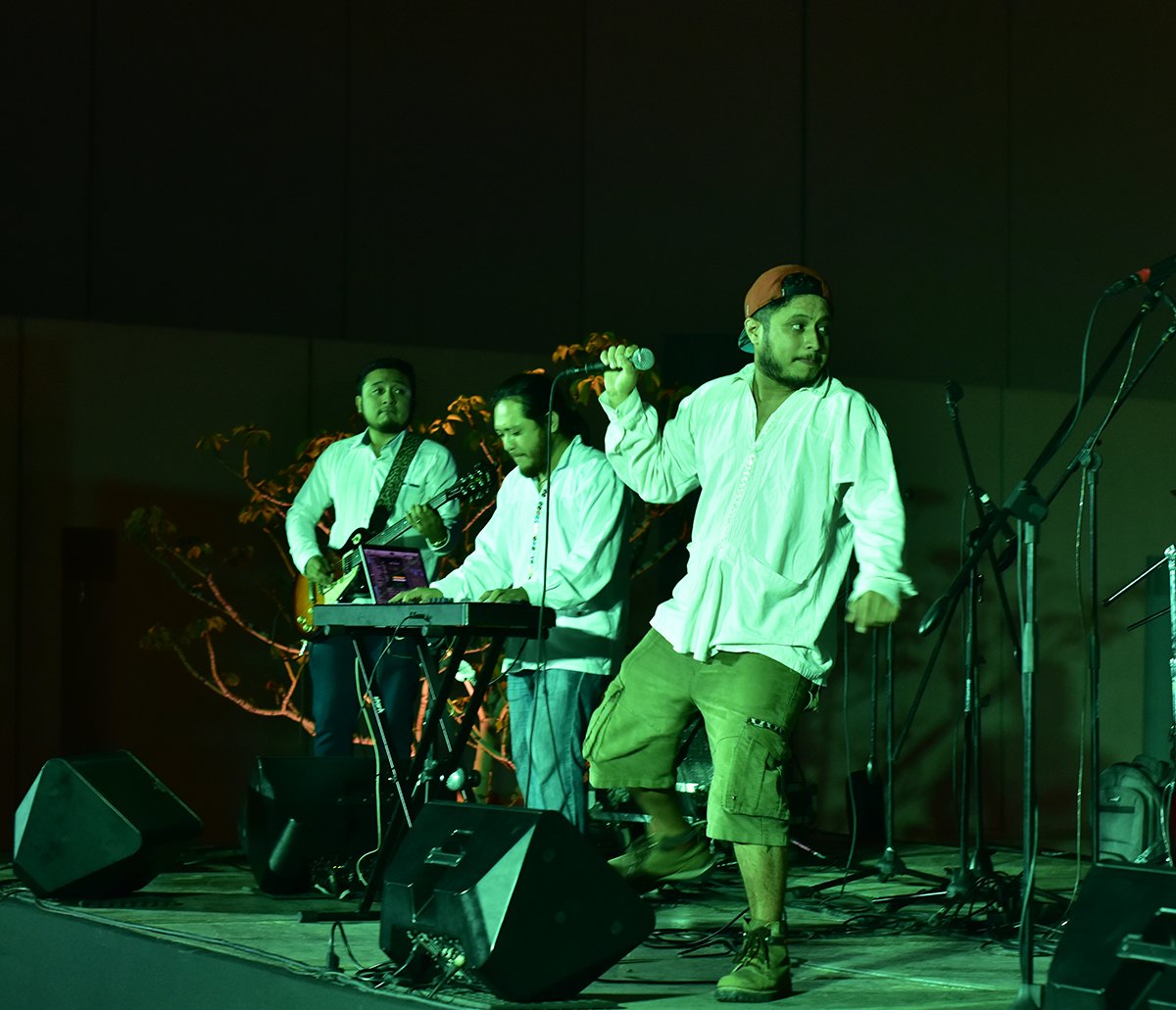 Concierto en lenguas mayenses reúne a talentos de la región