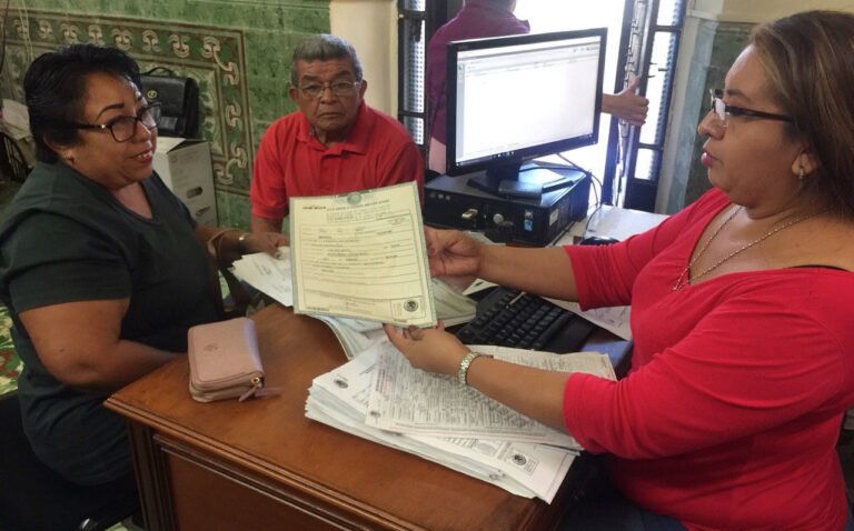 4A9598A4-7137-4AD8-9130-9DF1453D847F