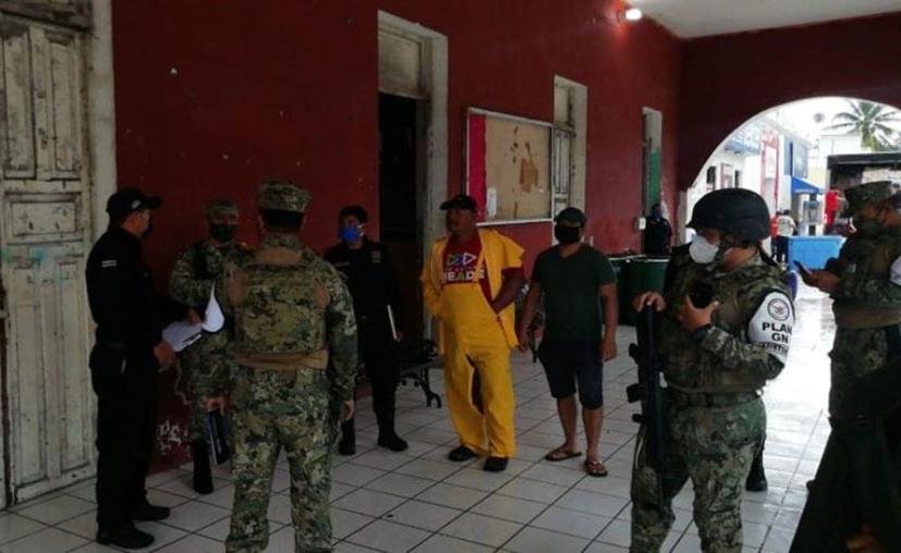 Evacúan Celestún y Sisal; por lluvias quedarían incomunicados