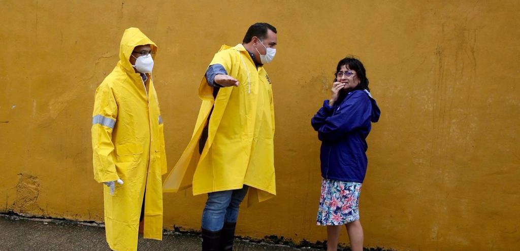 Ayuntamiento de Mérida abre tres centros de acopio y tres refugios para damnificados