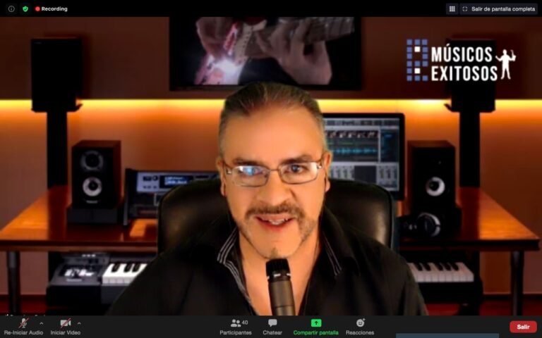 Conferencia a Diplomado de Trova 1