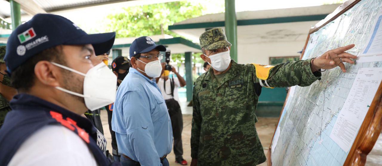 El Gobierno estatal atiende y apoya a pobladores de Tizimín afectados por “Gamma”