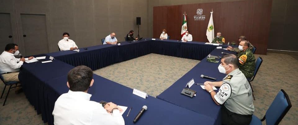 Mauricio Vila se reúne con Protección Civil y evalúan daños de la tormenta Gamma