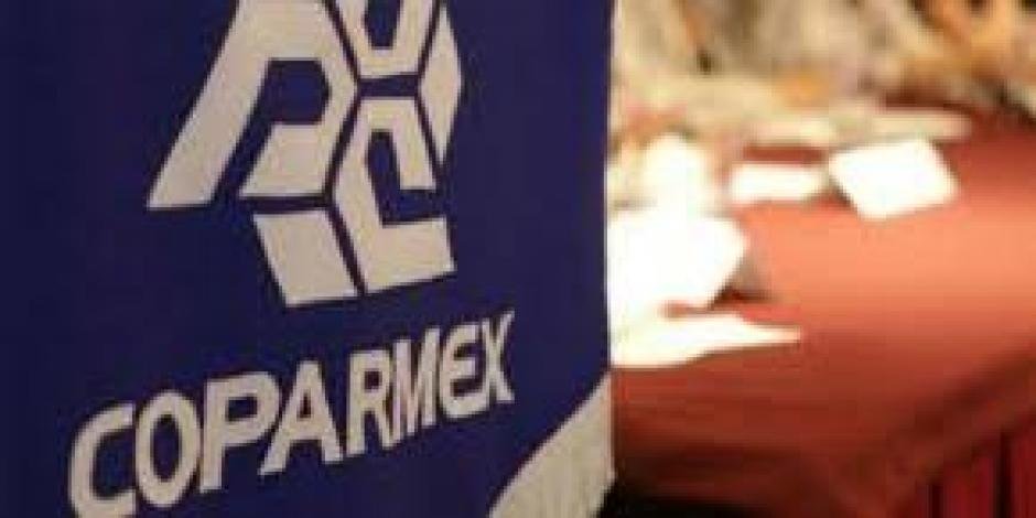 Coparmex ve alto riesgo de monopolizar el sector eléctrico con iniciativa de AMLO