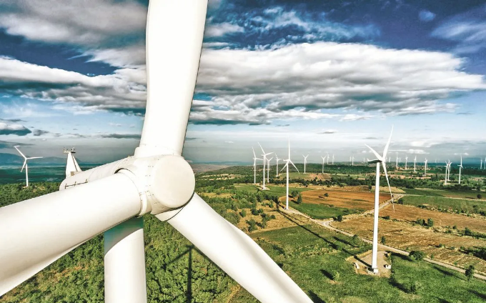 Contrarreforma eléctrica de AMLO costaría casi 20,000 millones de dólares: especialistas