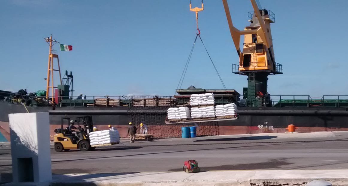 Inicia la ruta comercial marítima Progreso-El Mariel, Cuba