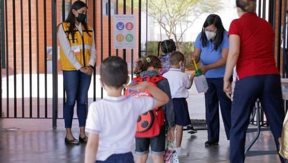 SEP pedirá carta de corresponsabilidad a padres de familia para el regreso a clases