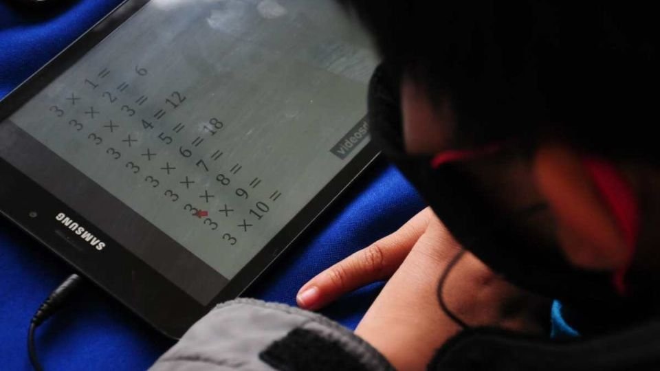 Regreso a clases presenciales derribará crecimiento en ventas de computadoras: IDC
