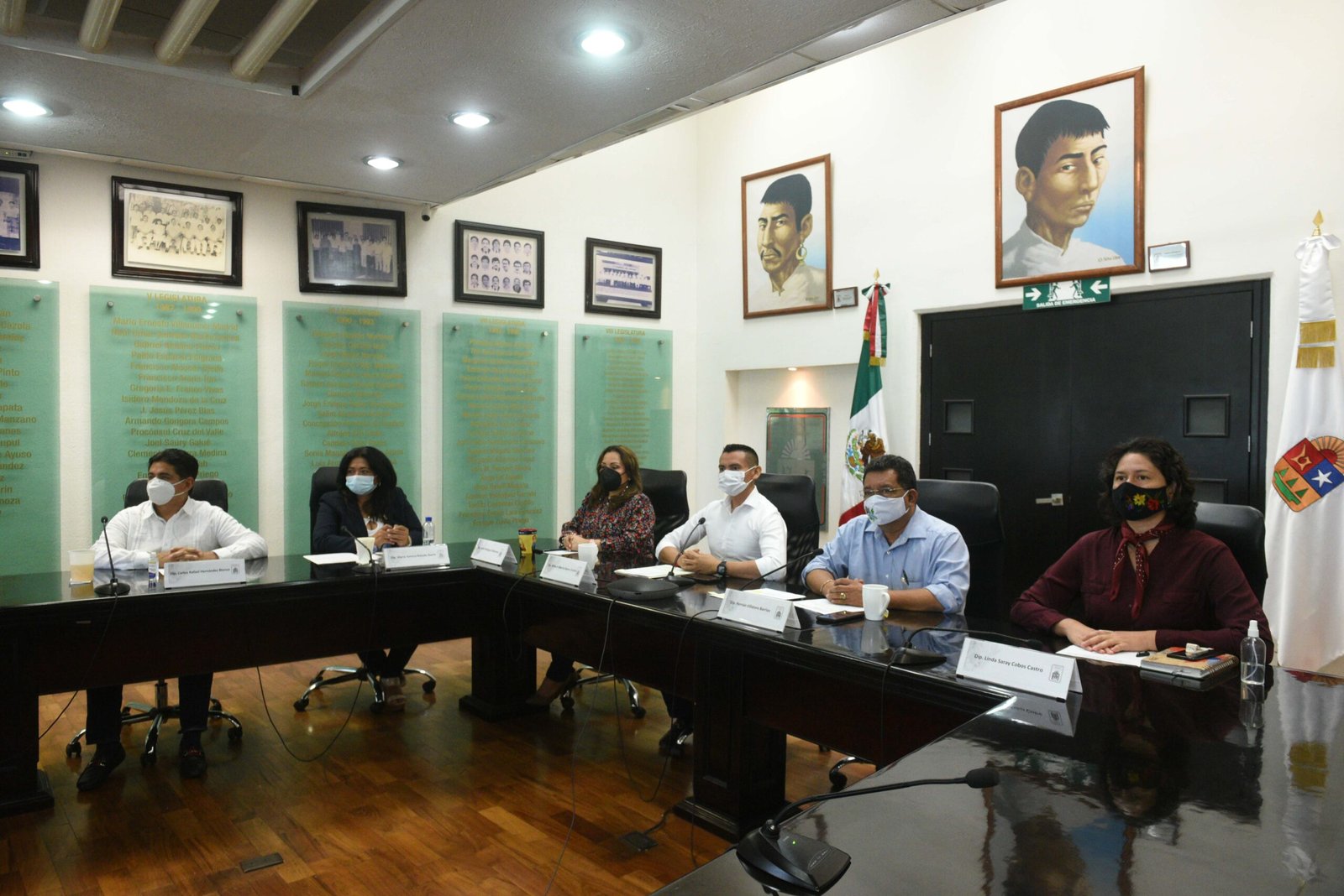 Proponen a María Uicab al muro de honor del Congreso