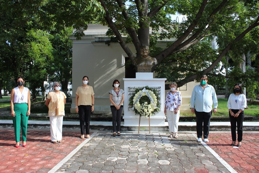 Conmemoran  el LXIV aniversario luctuoso de Antonio Mediz Bolio