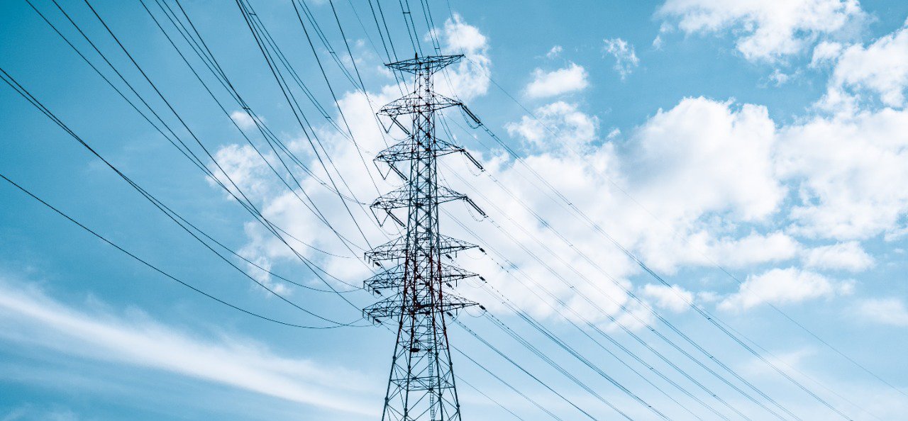 Energía en la nube, oportunidades y riesgos -Editorial-