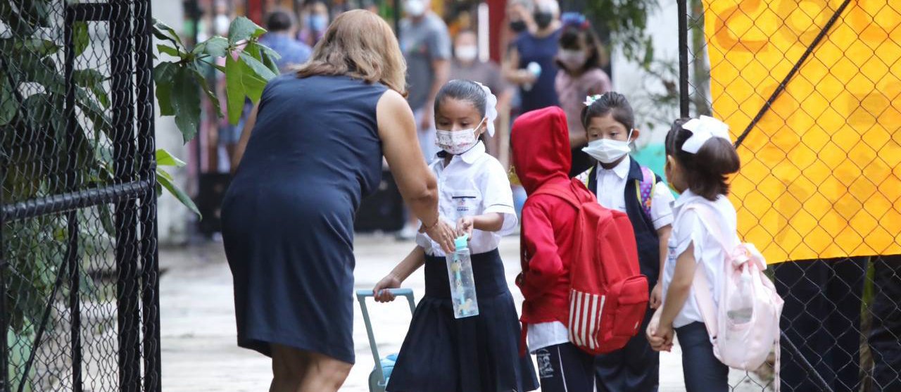 SSY: 16 bajas, 298 contagios y 279 hospitalizados por Covid en Yucatán