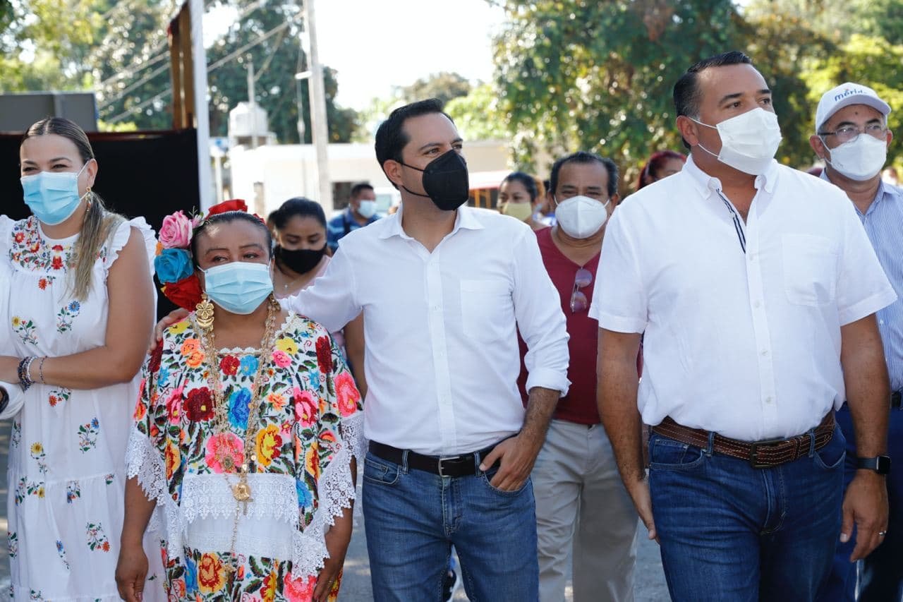 El Gobernador Mauricio Vila y el alcalde Renán Barrera entregan obras en Noc Ac