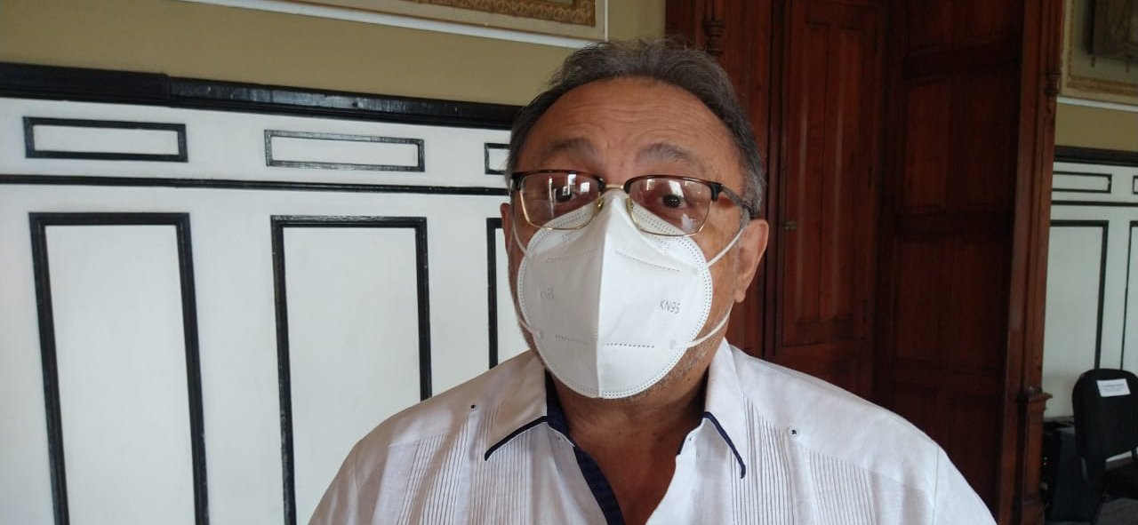 Extremar medidas sanitarias ante la nueva cepa Ómicrón, pide especialista médico