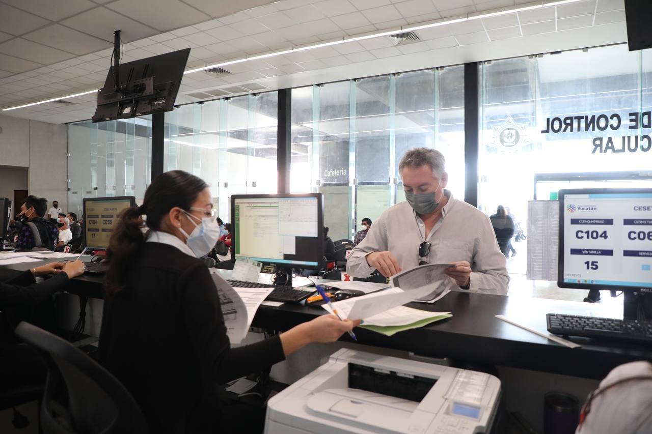 Sin  contratiempos, avanza el reemplacamiento en Yucatán