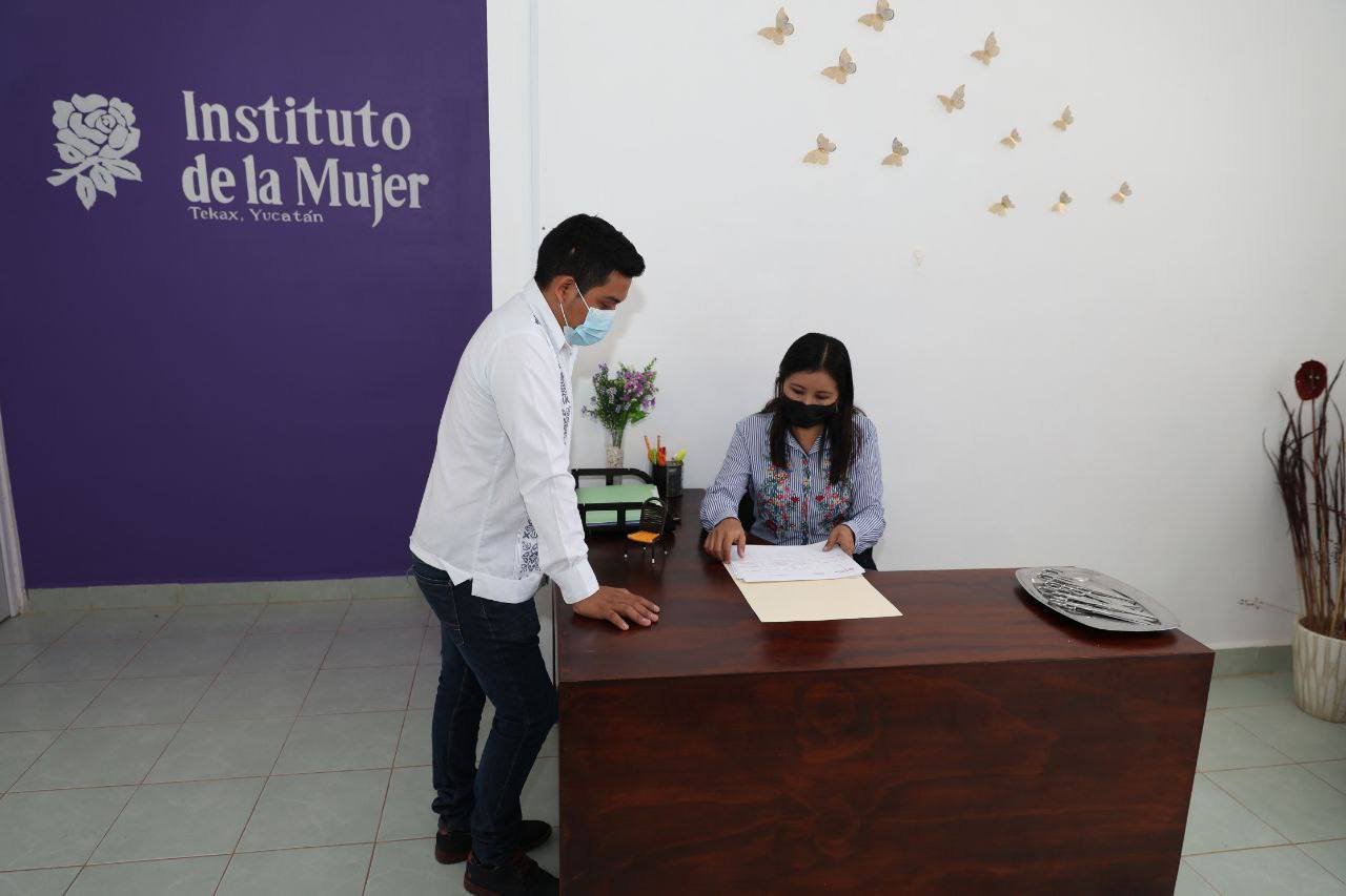 Con la Ventanilla Única Estatal de Tekax, habitantes tienen trámites más sencillos