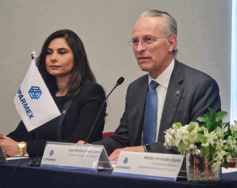 833D09AE-6CCA-4F23-8813-4599304B2E92