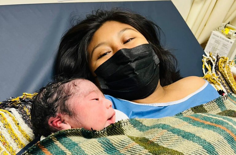 6360DC3A-BA99-40A0-BF62-01289DB81556