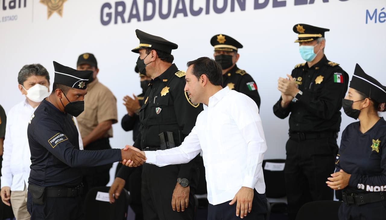 Policía  yucateca se fortalece con nuevos elementos de seguridad