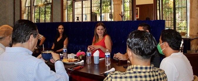 Micro y pequeños emprendedores atraídos por iniciativa de Cecilia Patrón