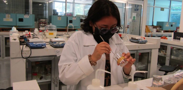 estudiantes posgrado CICY