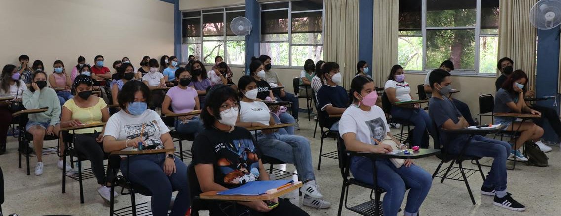 Anuncian lugares disponibles en licenciaturas   