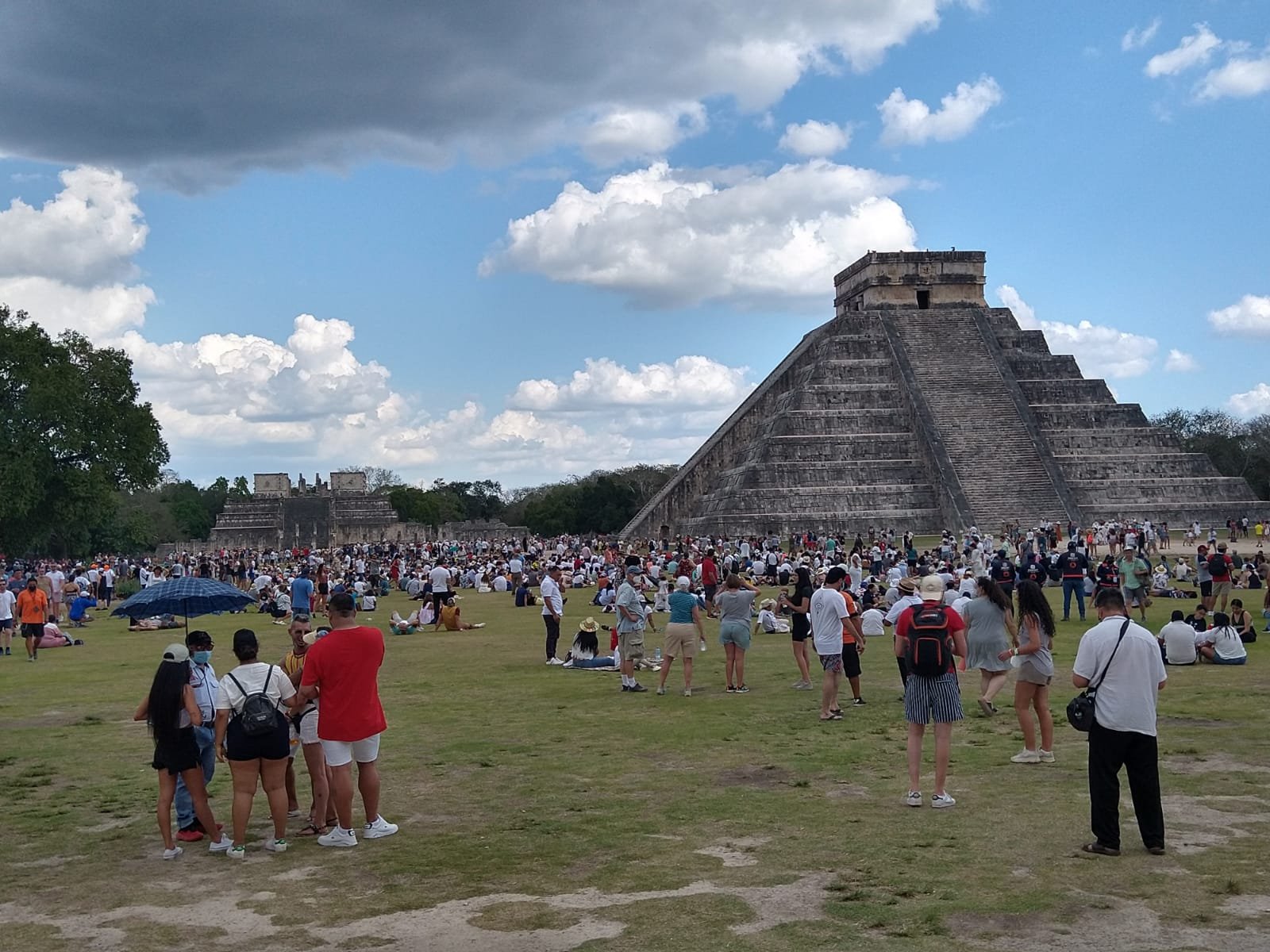 469 mil turistas visitaron Chichen Itzá en julio y agosto