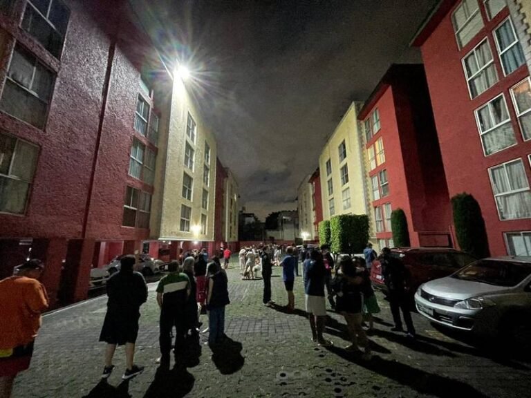 UIS7YW4LIRCRBAMWZDCGYKWIN4