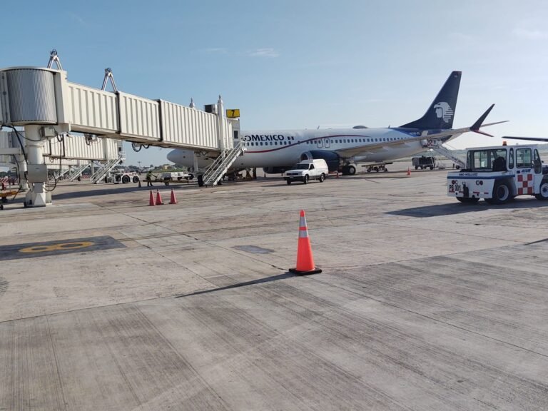 aeropuerto merida 22WhatsApp Image 2022-08-09 at 12.42.59 PM-3