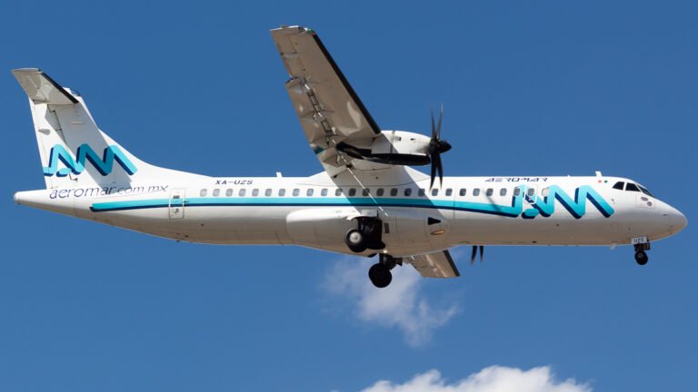 XA-UZS_ATR_72-600