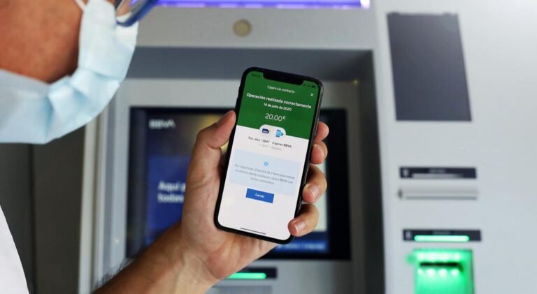 Asi-puedes-retirar-dinero-sin-tarjeta-en-estos-bancos-en-Mexico-BBVA