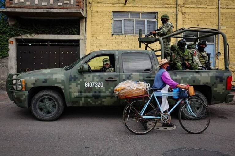 HNJ7FNESXJFOZIUSAATQHO2JMA