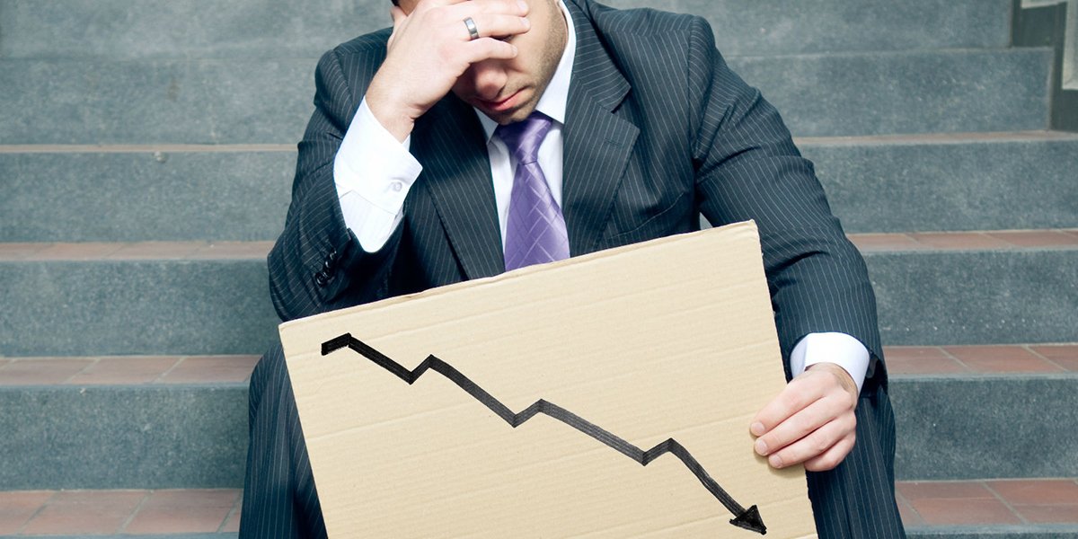 Tasa de desempleo en EE. UU. sube al 4.6 por ciento, el nivel más alto en cuatro años