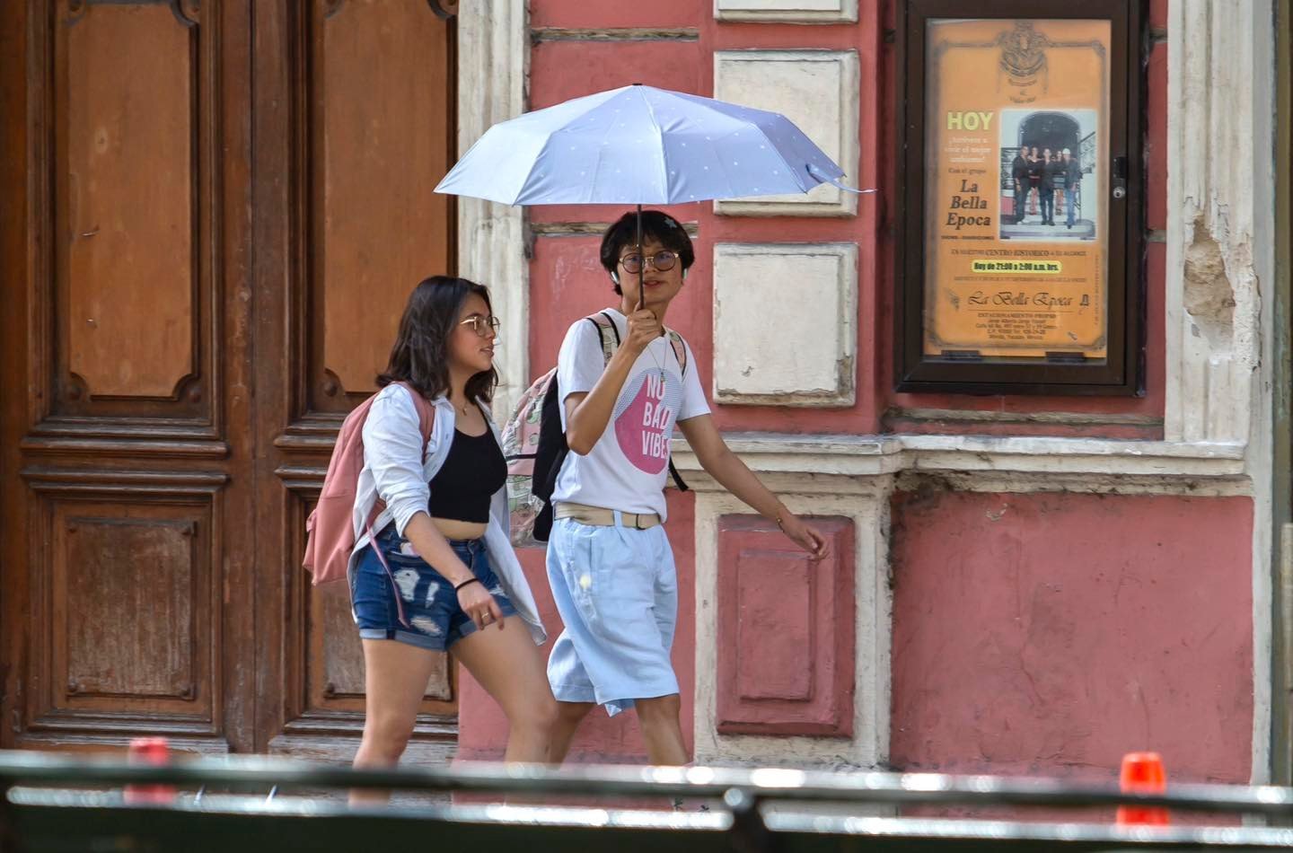 Recibe la entidad onda tropical número 19 con calor y más lluvias