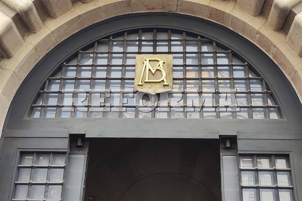 Tasa líder de Cetes sube a su mayor nivel en 22 años